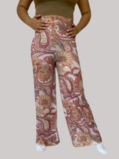 Wide Leg-Printed Paisley Rose Pants